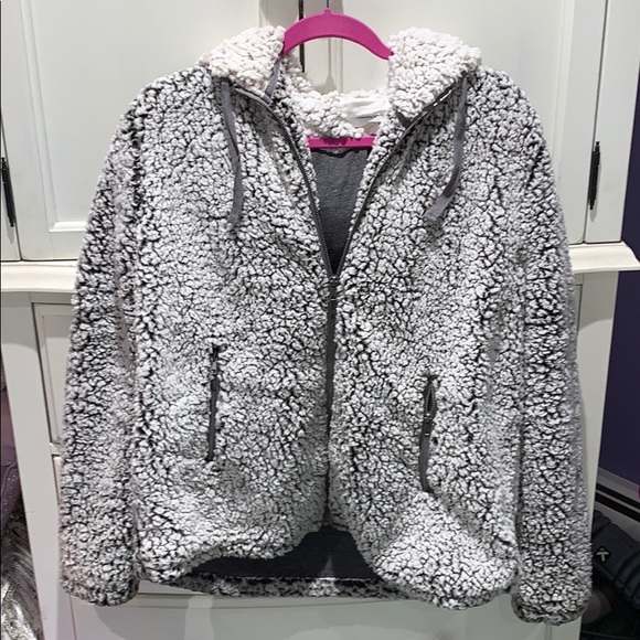 Thread & Supply Jackets & Blazers - Thread & Supply Fuzzy Jacket